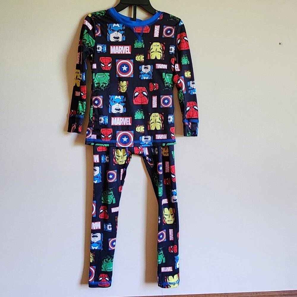 ClimateSmart Comfortech Poly 2-Piece Long Underwear/Boys Marvel Comics Size XS